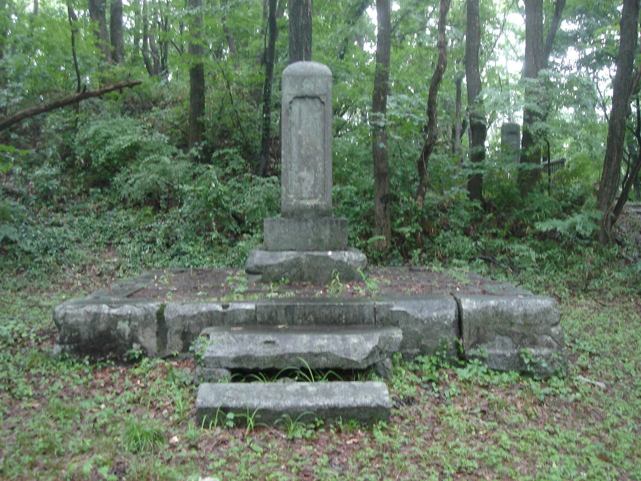 南部行信の墓(聖寿禅寺)