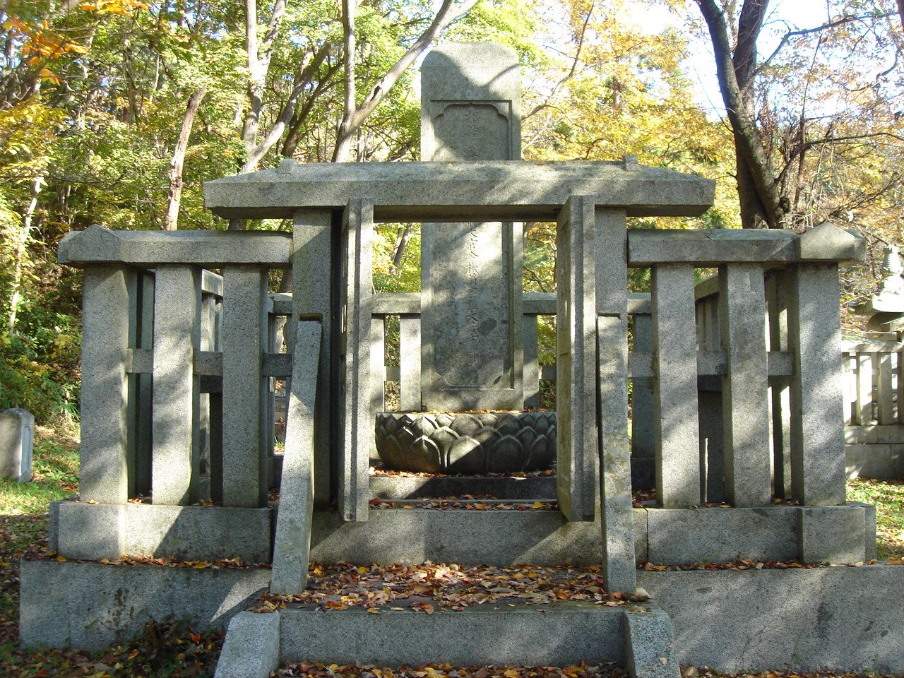 南部利雄の墓(聖寿禅寺)