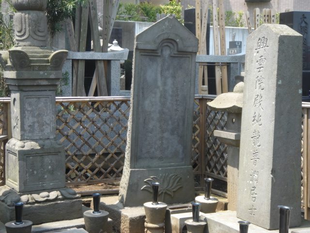 成瀬之虎の墓(宝成寺)